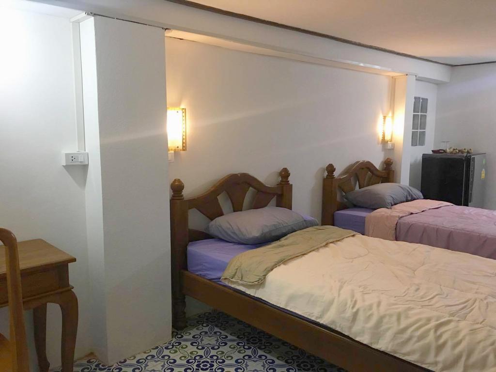 Saduemuenghomestay Phrae Zewnętrze zdjęcie