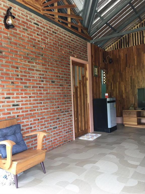 Saduemuenghomestay Phrae Zewnętrze zdjęcie