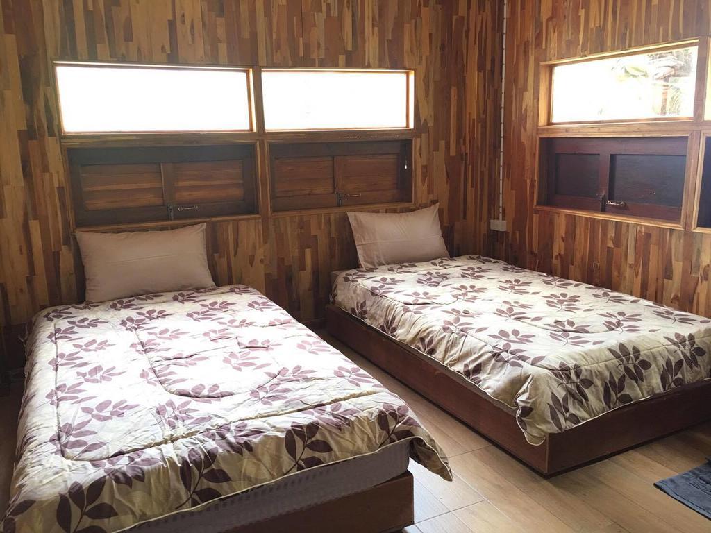 Saduemuenghomestay Phrae Zewnętrze zdjęcie